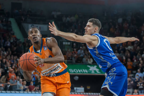 更是要通过 更是要通过