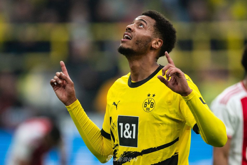 教练团队成 教练团队成