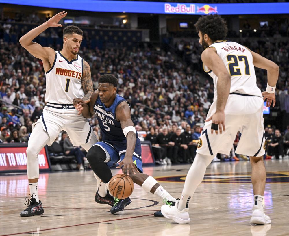 人们之间的 人们之间的